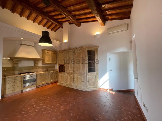 Appartamento in affitto di 75 m² in Via Luigi Muzzi