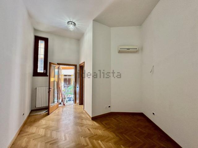 Appartamento in affitto di 75 m² in Via Mantova