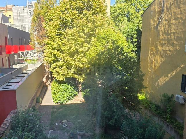 Appartamento in affitto di 80 m² in Via Mascarella