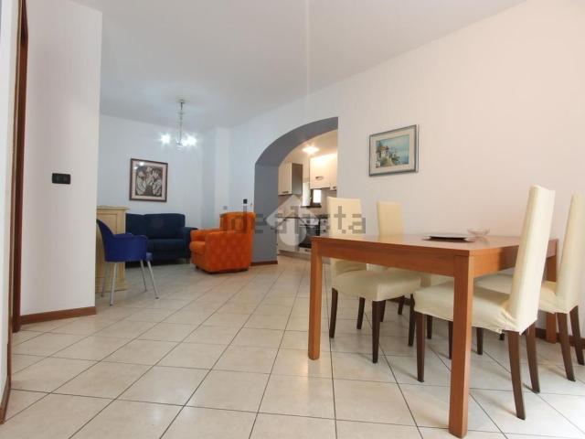 Appartamento in affitto di 75 m² in Via Milano, 6