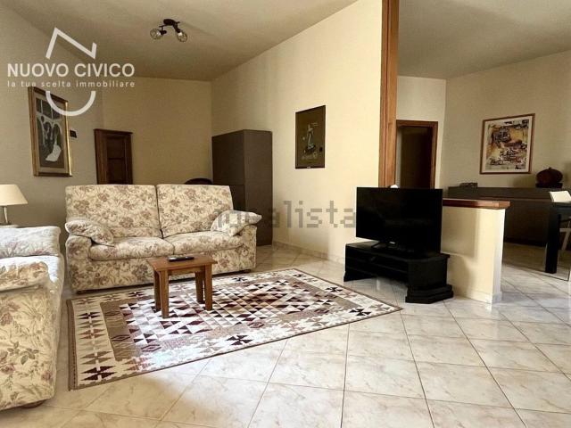 Appartamento in affitto di 75 m² in Via Monti Lessini, 25