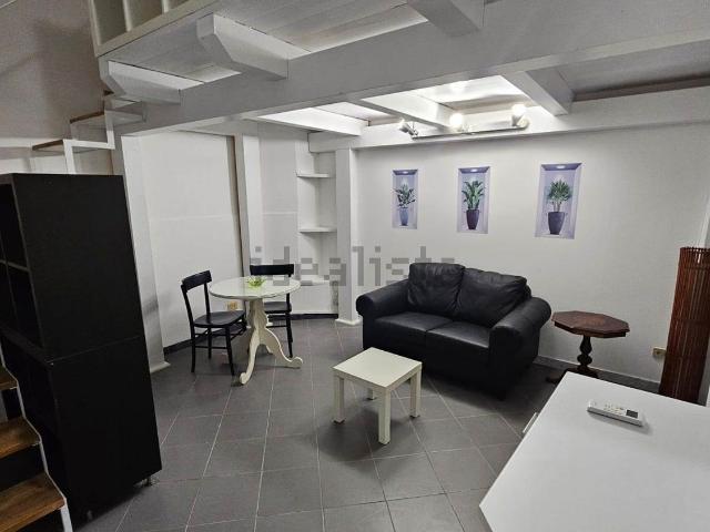Appartamento in affitto di 75 m² in Via Nicola Aversano