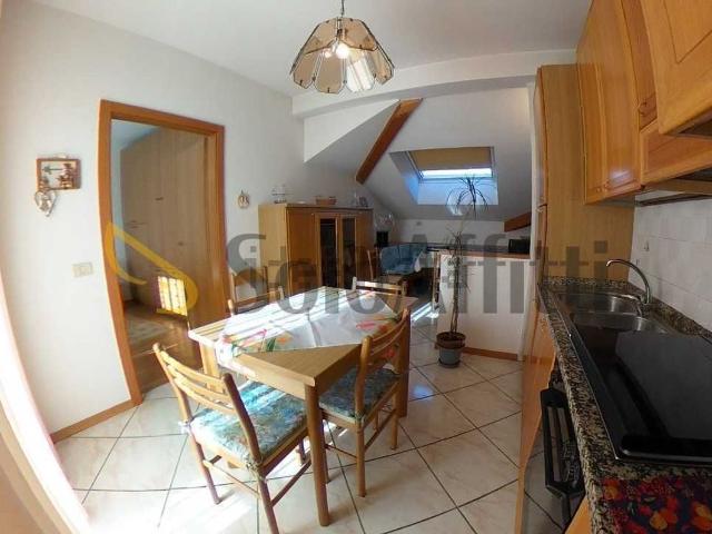 Appartamento in affitto di 75 m² in Via Pennella