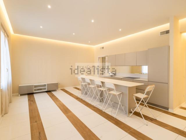 Appartamento in affitto di 75 m² in Via Pio IV, 1