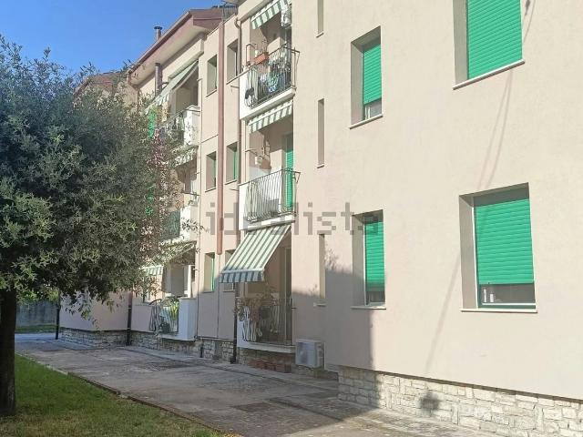 Appartamento in affitto di 75 m² in Via Piavola a Buti, 13