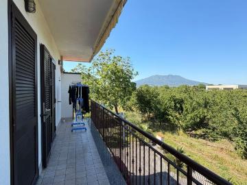 Appartamento in affitto di 75 m² in Via Ponte di Sirico
