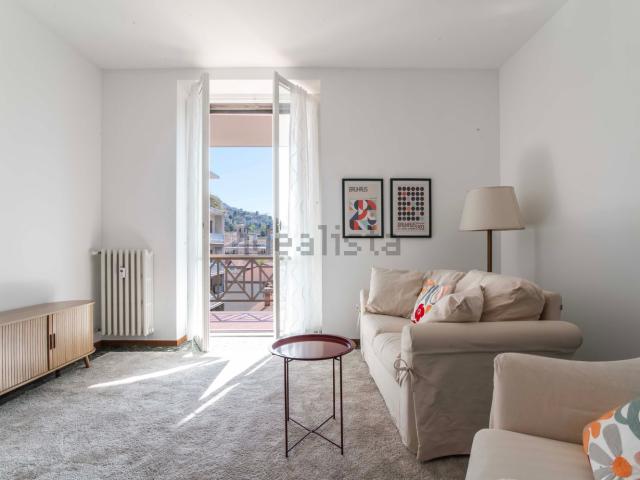 Appartamento in affitto di 75 m² in Via Rezzonico, 39