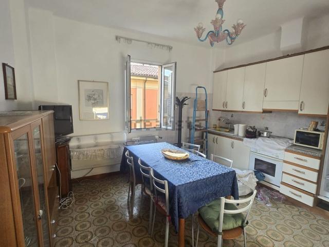 Appartamento in affitto di 75 m² in Via Sant&apos Isaia