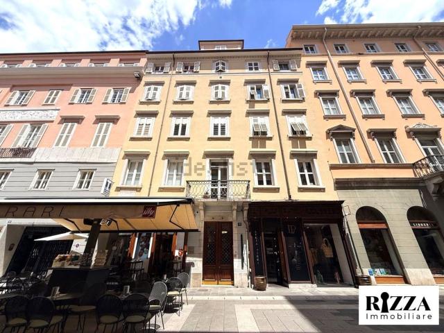 Appartamento in affitto di 75 m² in Via San Nicolò