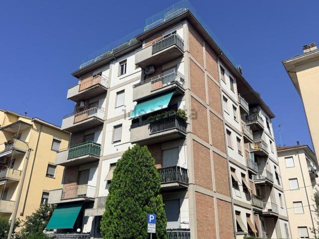 Appartamento in affitto di 75 m² in Via Sassari