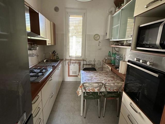 Appartamento in affitto di 75 m² in Via Socrate