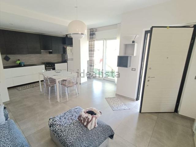 Appartamento in affitto di 75 m² in Viale Alcione
