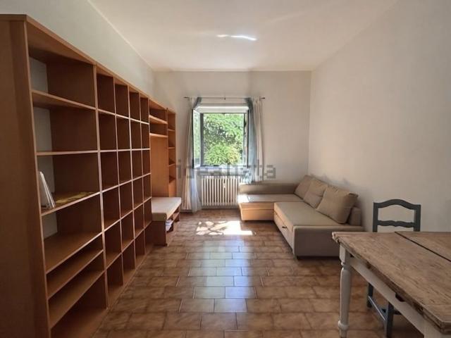 Appartamento in affitto di 75 m² in Viale Fratelli Casiraghi, 133