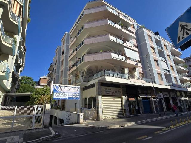 Appartamento in affitto di 75 m² in Viale Libia, 189