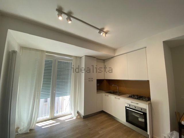 Appartamento in affitto di 75 m² in Viale Parini