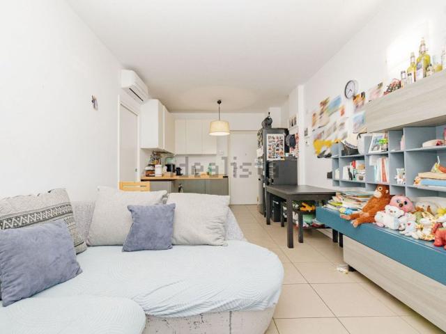 Appartamento in affitto di 76 m² in Via 8 Ottobre 2001, 12