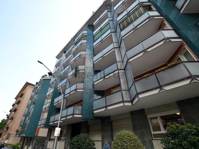 Appartamento in affitto di 78 m² in Via Bolzano, 4