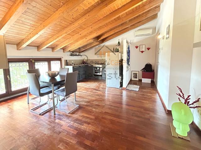 Appartamento in affitto di 78 m² in Via G. Giusti, 35