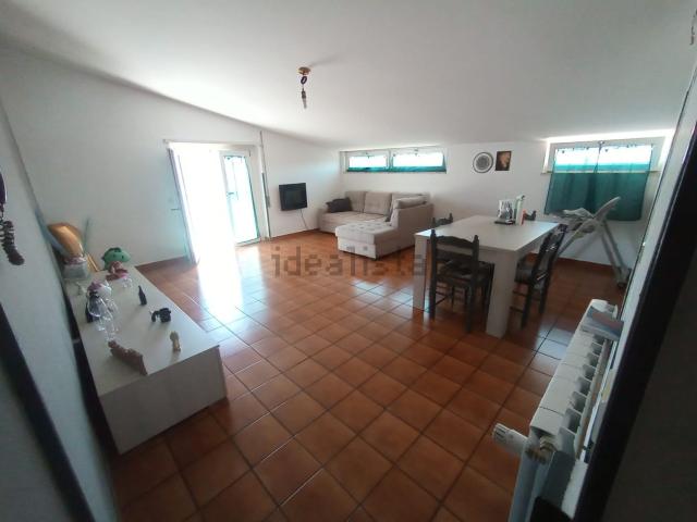 Appartamento in affitto di 78 m² in Via Giacomo Medici, 18
