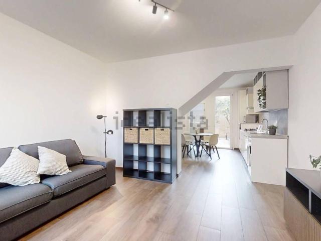 Appartamento in affitto di 78 m² in Via Giambellino, 18