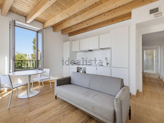 Appartamento in affitto di 78 m² in Via Novara, 209
