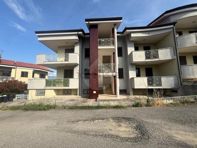 Appartamento in affitto di 79 m² in Via Costantino Mortati, 1