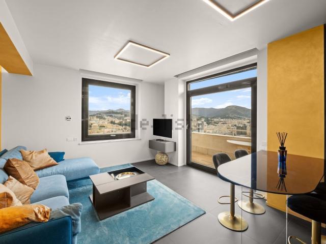 Appartamento in affitto di 79 m² in Via Gabriele d&apos Annunzio, 2