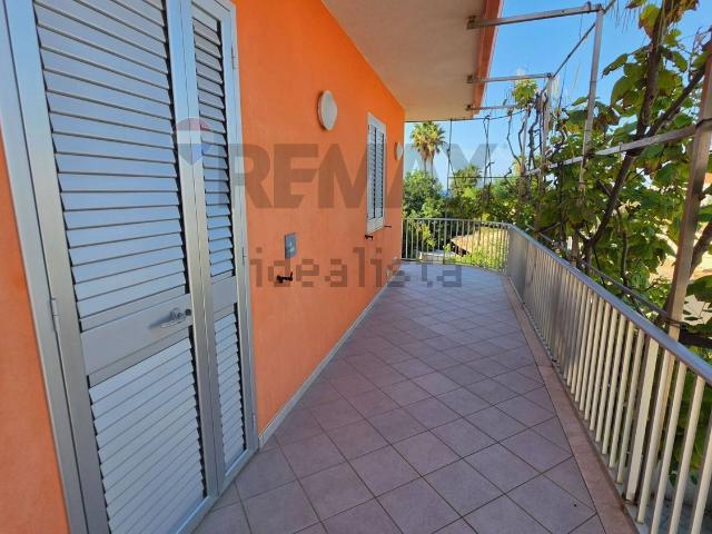 Appartamento in affitto di 79 m² in Via Gardenia, 4