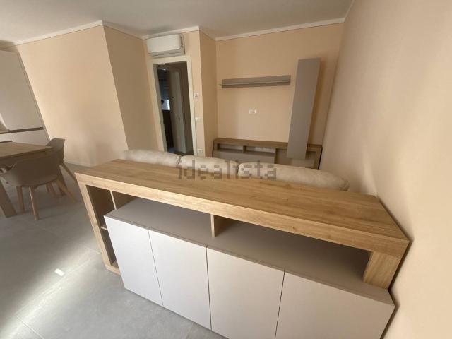 Appartamento in affitto di 79 m² in Via Roma, 37