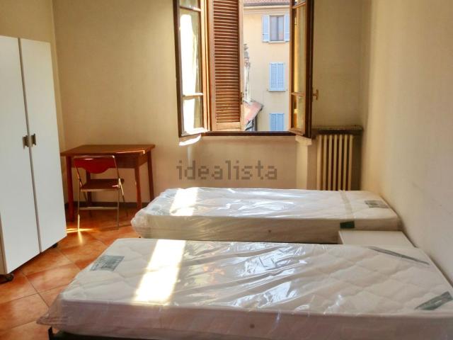 Appartamento in affitto di 83 m² in Via Ciro Menotti, 4