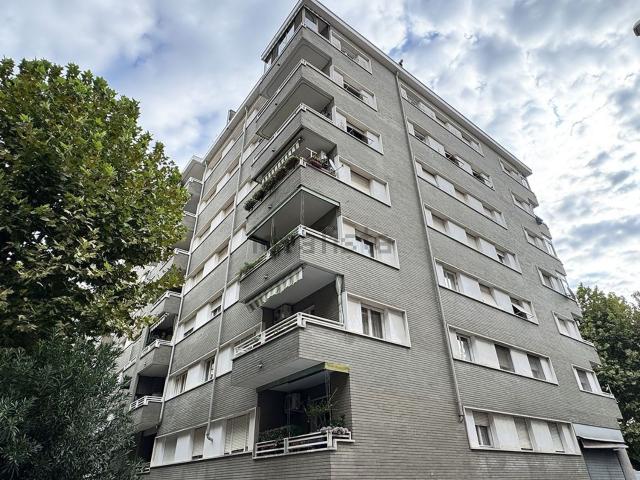 Appartamento in affitto di 83 m² in Via del Dittamo, 1