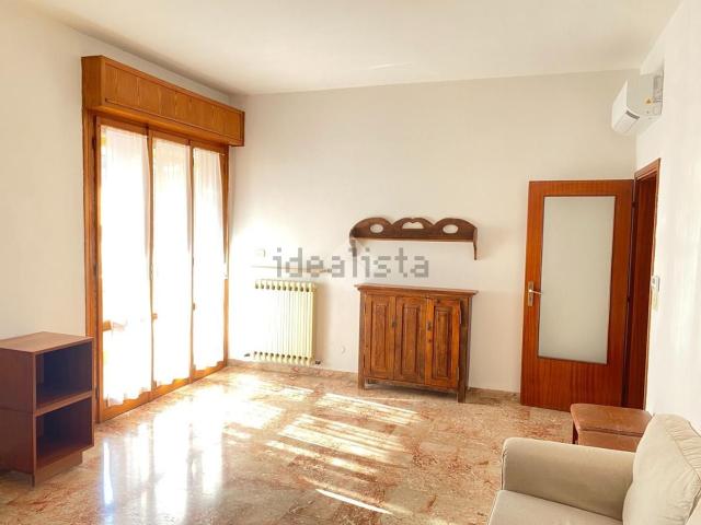 Appartamento in affitto di 83 m² in Via Guglielmo Marconi