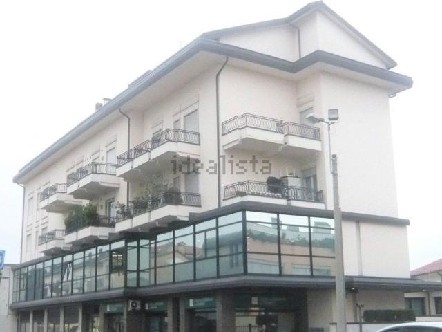 Appartamento in affitto di 83 m² in Viale Trieste