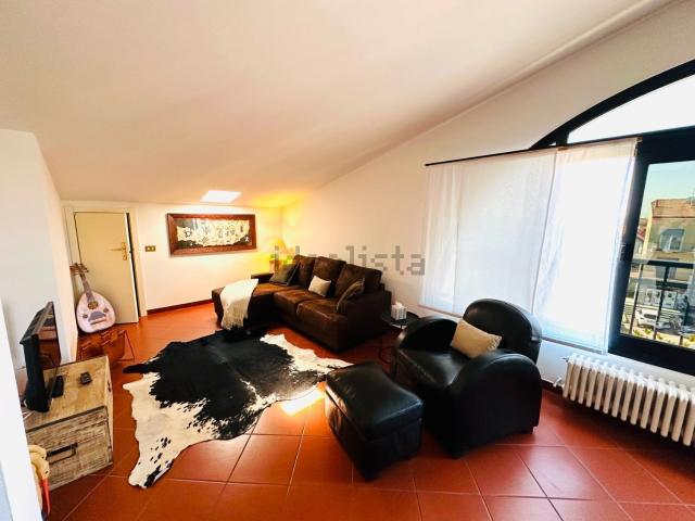 Appartamento in affitto di 83 m² in Via Comacchio, 239