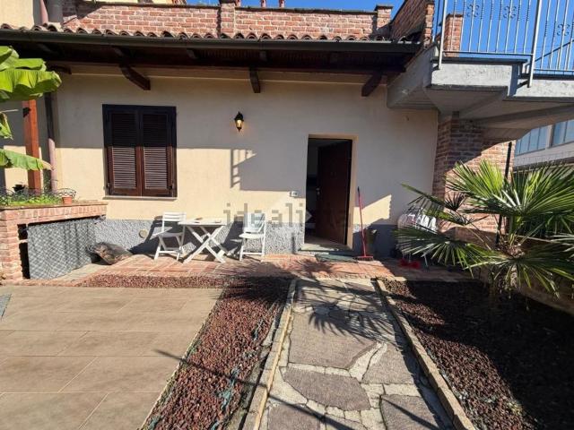 Appartamento in affitto di 80 m² in Borgo S. Siro, 49