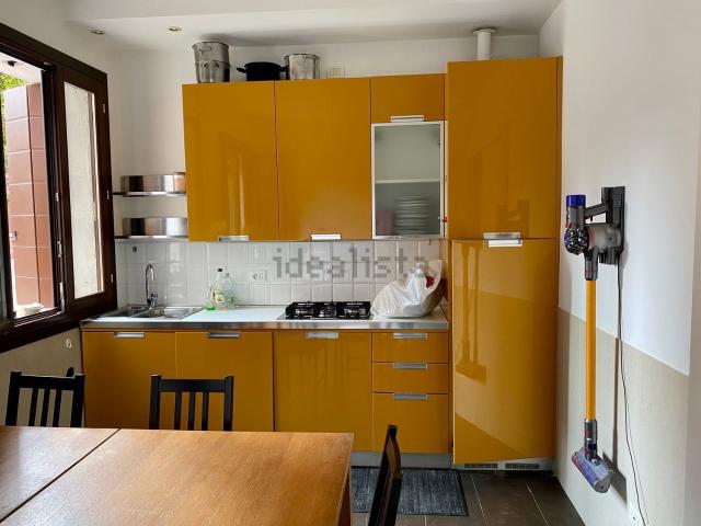 Appartamento in affitto di 80 m² in Calle Albero