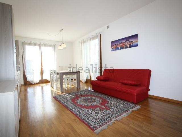 Appartamento in affitto di 80 m² in Piazza Aldo Moro, 27