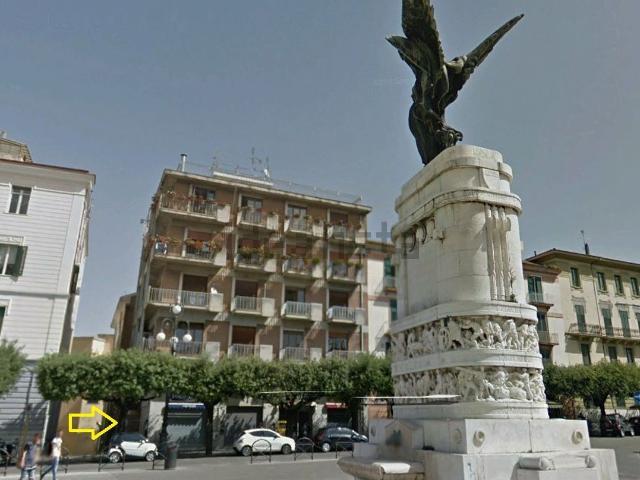 Appartamento in affitto di 80 m² in Piazza IV Novembre, 3