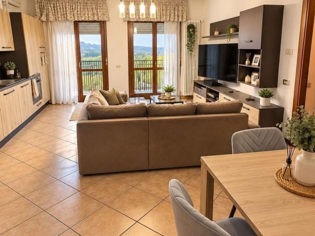 Appartamento in affitto di 80 m² in Strada del Pasubio, 188