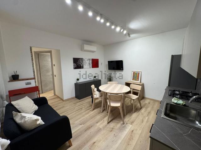 Appartamento in affitto di 80 m² in Strada Nuova, 16
