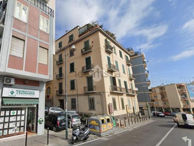 Appartamento in affitto di 80 m² in Traversa Privata Pola, 2