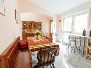 Appartamento in affitto di 80 m² in Vico II Garibaldi