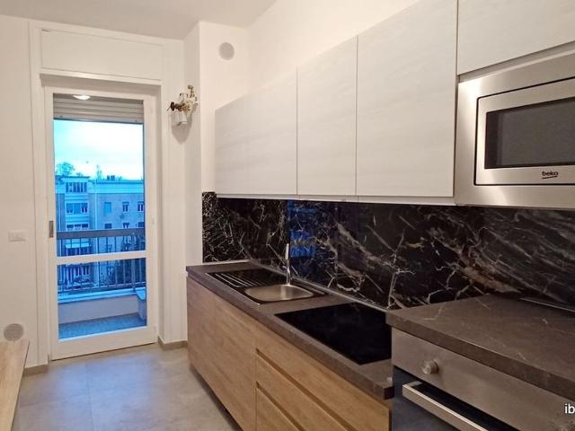 Appartamento in affitto di 80 m² in Via tito speri