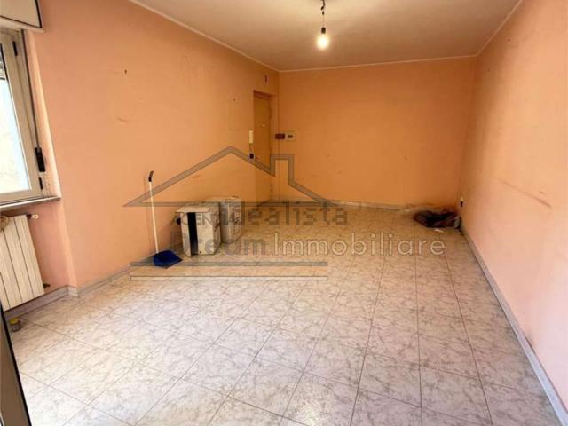 Appartamento in affitto di 80 m² in Via Umbria