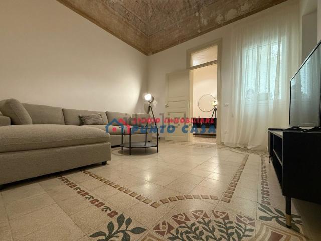 Appartamento in affitto di 80 m² in Via Vincenzo Barbaro