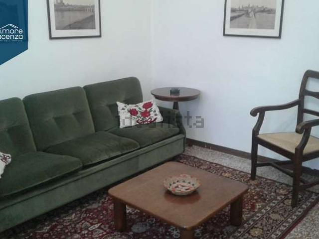 Appartamento in affitto di 80 m² in Via Vincenzo Lodigiani, 1