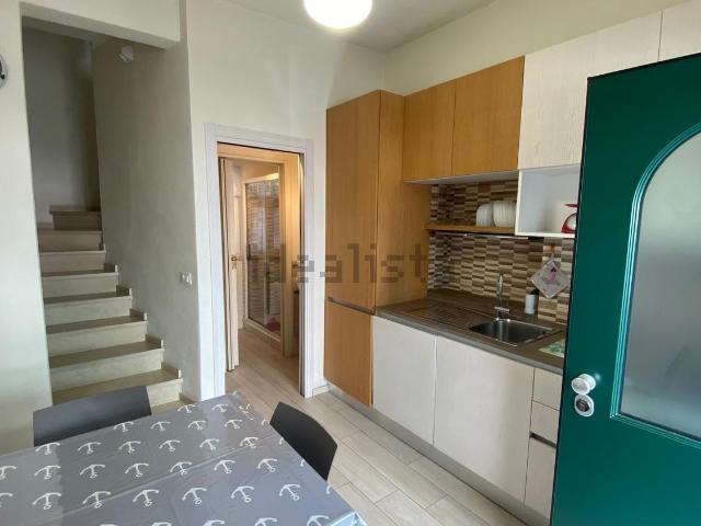 Appartamento in affitto di 80 m² in Via Vittorio Veneto, 110