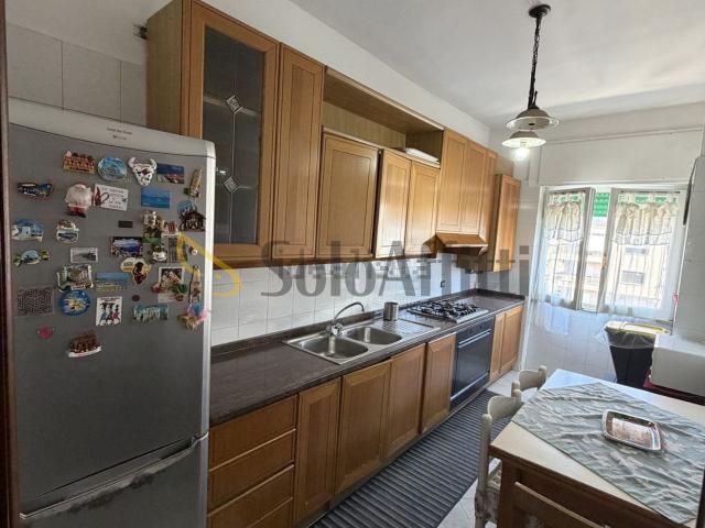 Appartamento in affitto di 80 m² in Via Vittorio Veneto