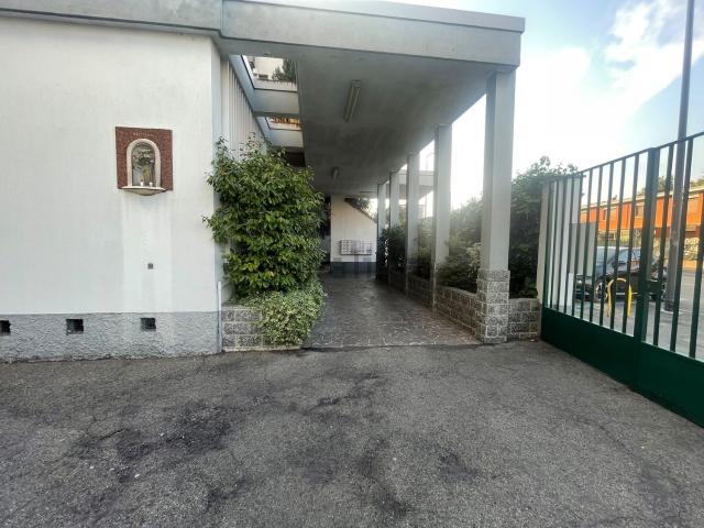 Appartamento in affitto di 80 m² in Via Vittorio Barzoni, 6