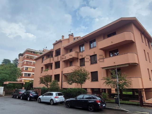 Appartamento in affitto di 80 m² in Via Wolfgang Amadeus Mozart, 30